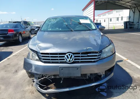 2012 Volkswagen Passat 2.5L S из США, поврежденный, VIN 1VWAP7A37CC054509